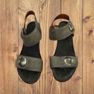 Taos Carousel wedge sandal